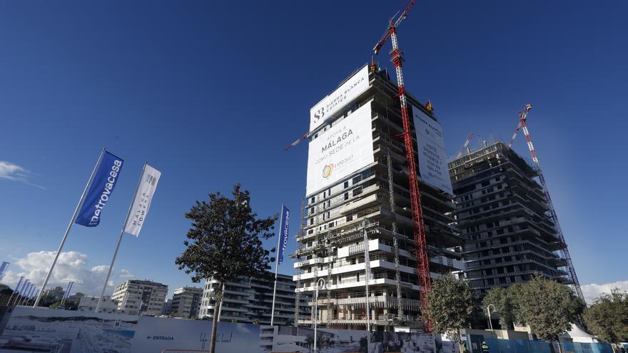 Arrancan las obras de cimentación de la tercera de las Málaga Towers