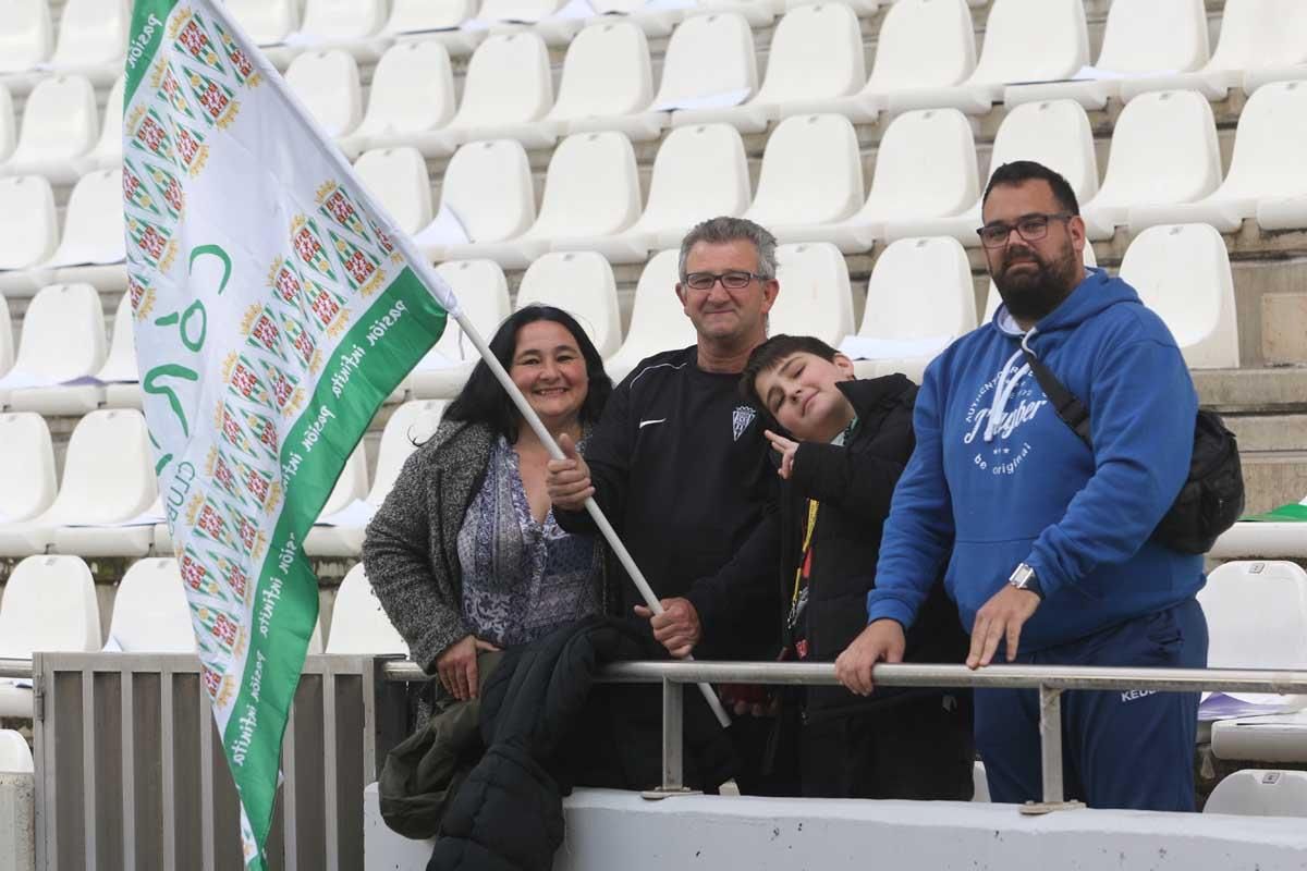 Así vivió la afición el empate del Córdoba ante el Oviedo