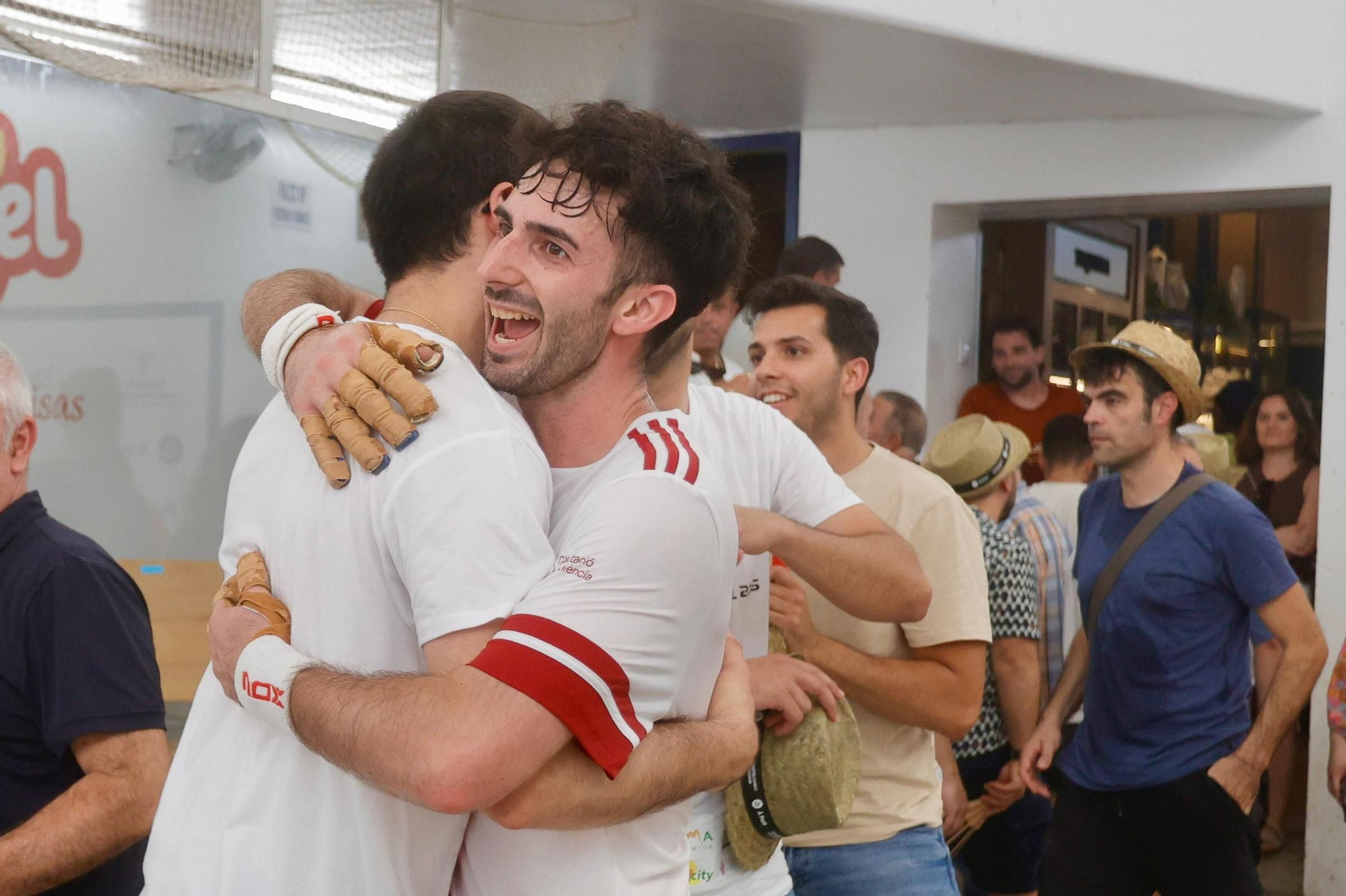 Todas las fotos de la final de escala i corda en Pelayo