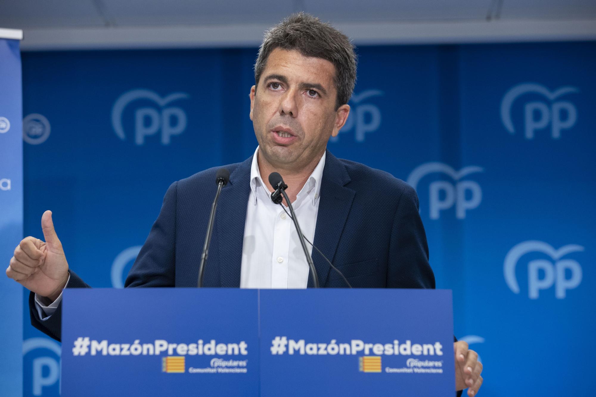 Carlos Mazón se rodea de caras conocidas en la presentación de su candidatura