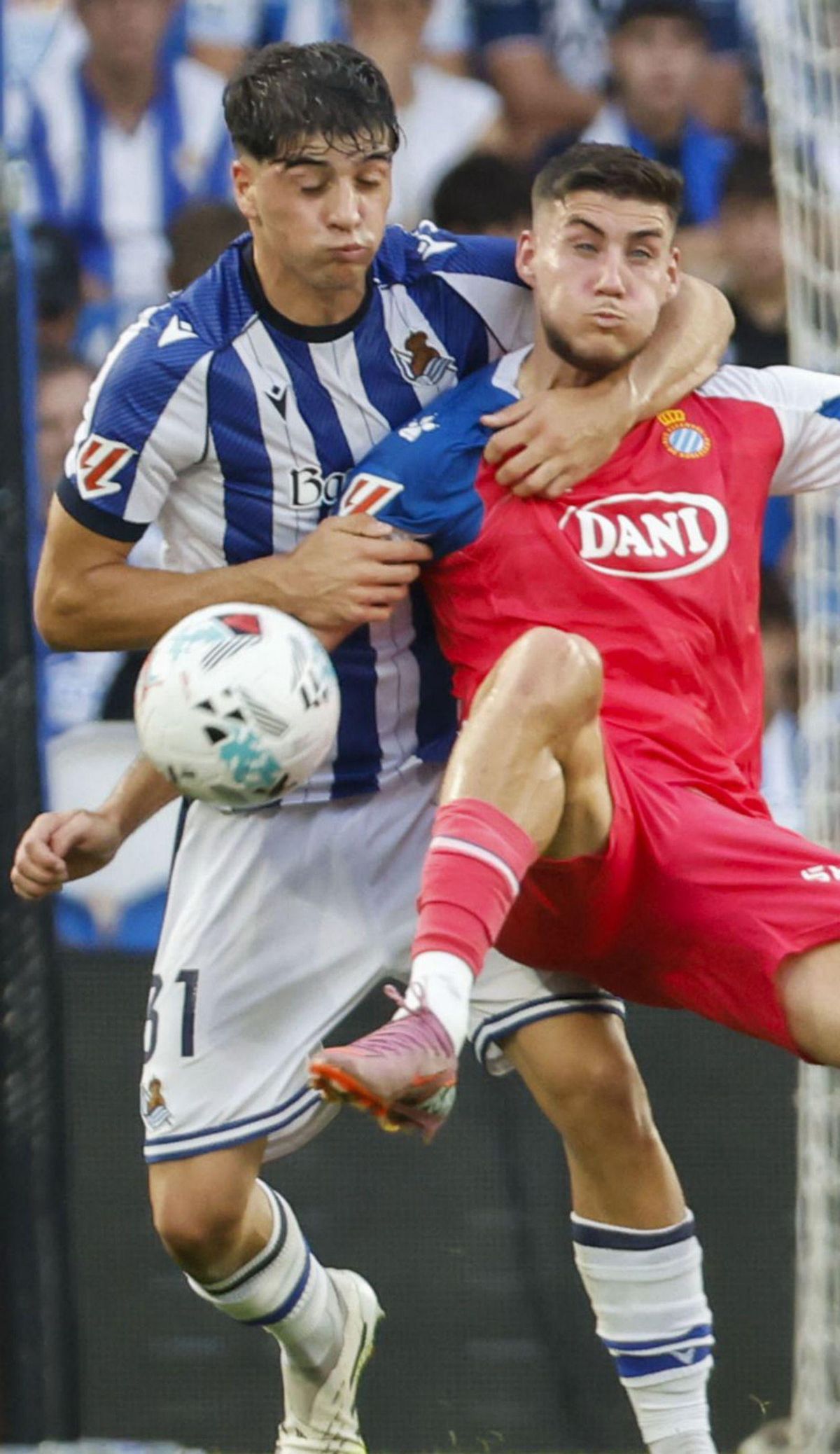 Un Espanyol amb dues cares s’emporta un punt d’Anoeta Un Espanyol amb dues cares s’emporta un punt d’Anoeta