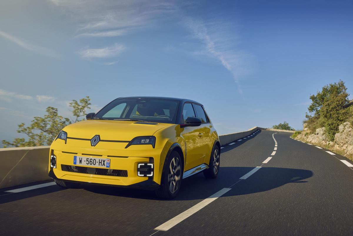 Renault 5 E-Tech Eléctrico, ganador del Car of the Year 2025
