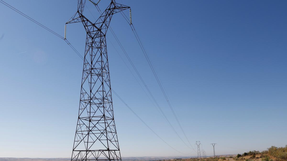 El precio de la electricidad sube mañana un 11,5 %, hasta 171,91 euros/MWh