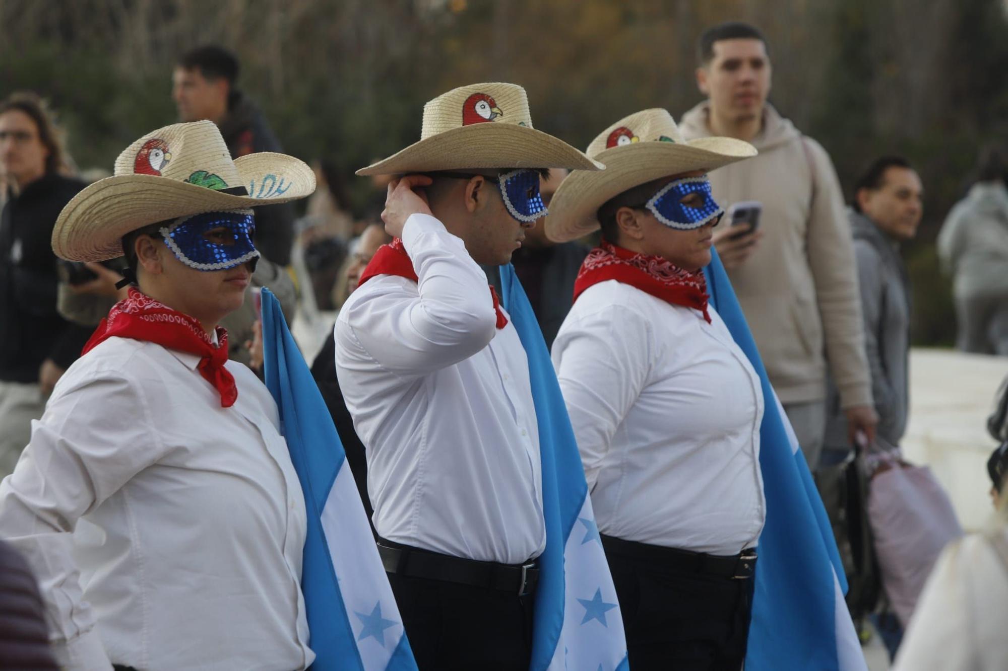 Russafa empieza su carnaval con el pregón a una semana del gran desfile