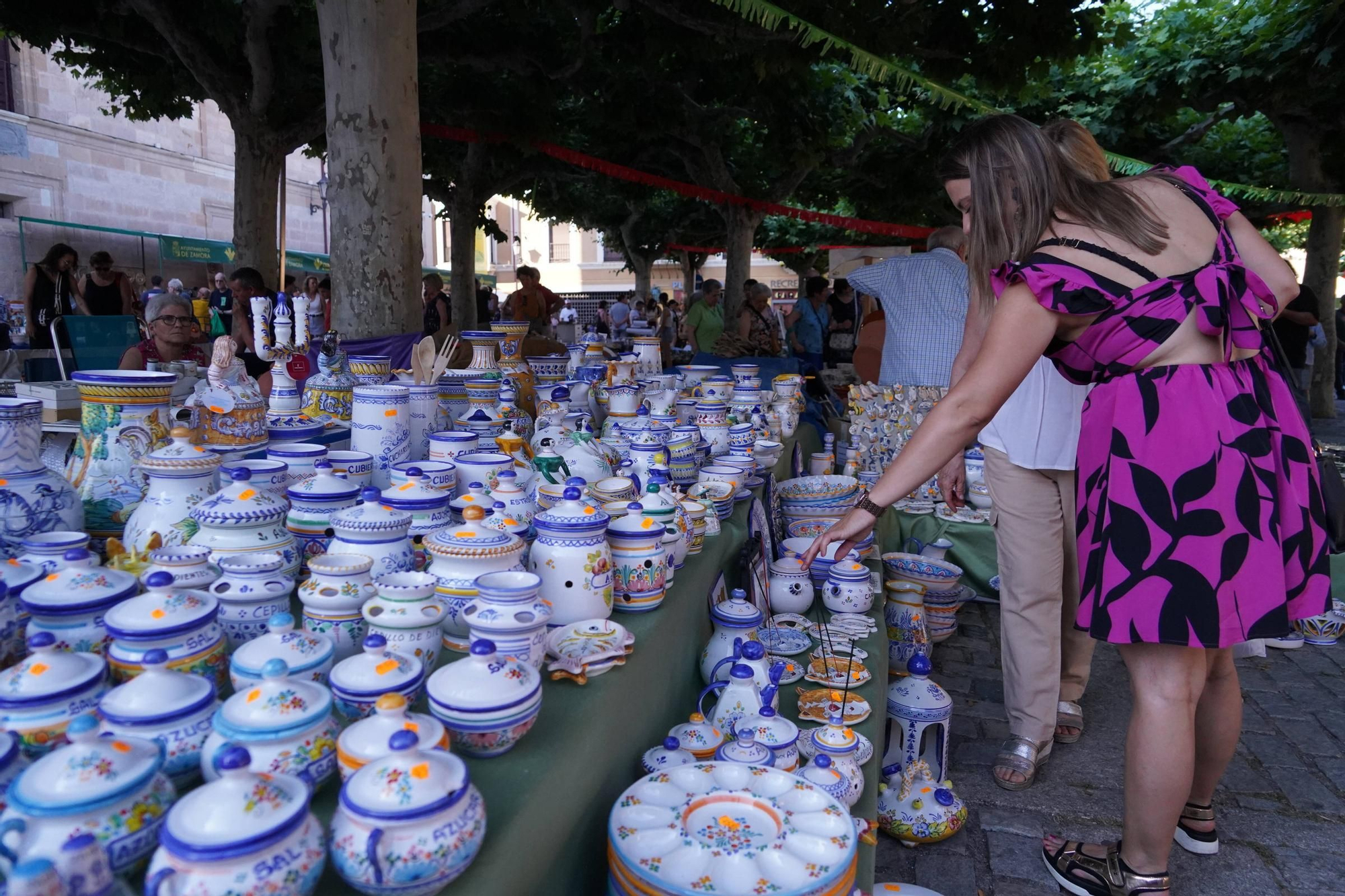 GALERÍA | La Feria de la Cerámica y la Alfarería ya está en la calle