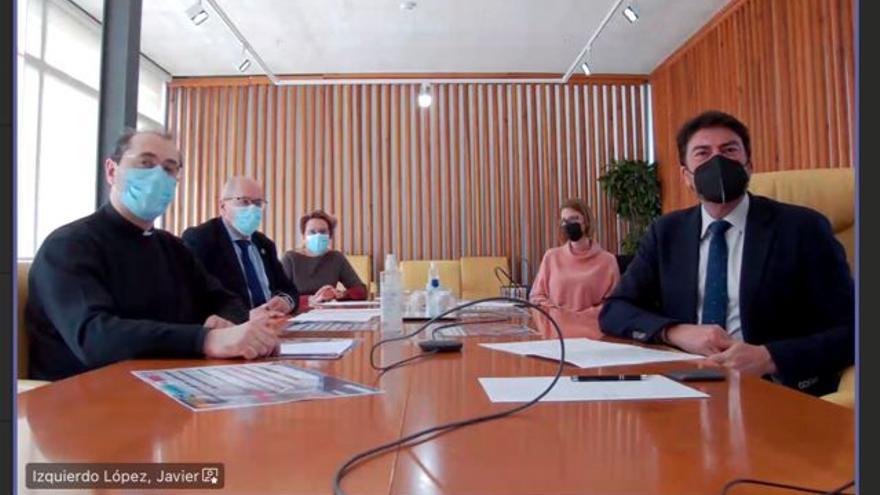 Un instante de la rueda de prensa telemática, celebrada esta mañana desde la Sala de la Junta de Gobierno