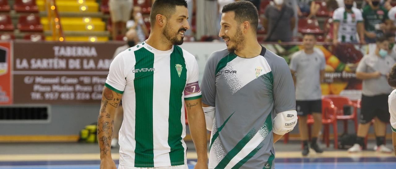 Jesús Rodríguez y Cristian Ramos, sonrientes antes de disputar un partido en Vista Alegre.