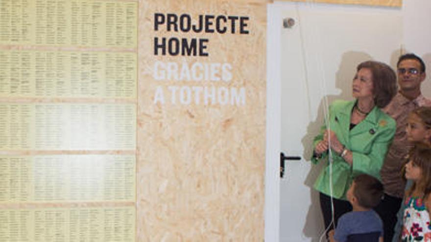 Projecte Home inaugura su nueva sede en Palma con la presencia de la Reina Sofía