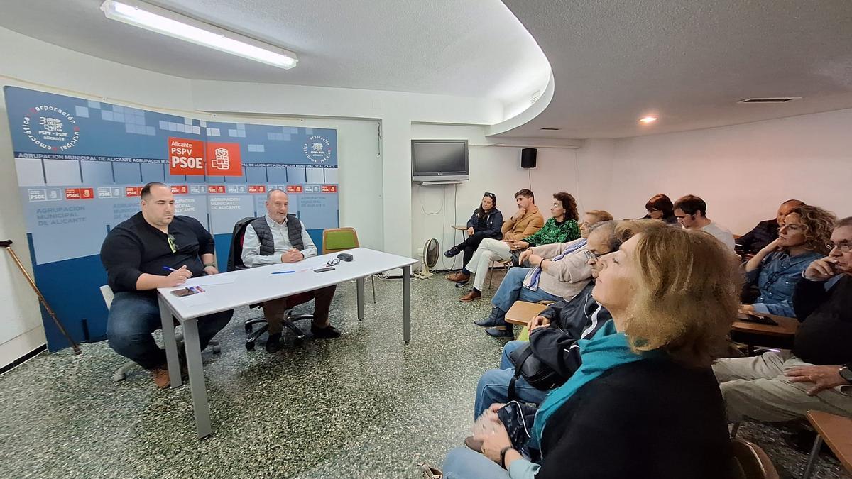 Reunión de la ejecutiva del PSOE de Alicante, en la tarde de este jueves