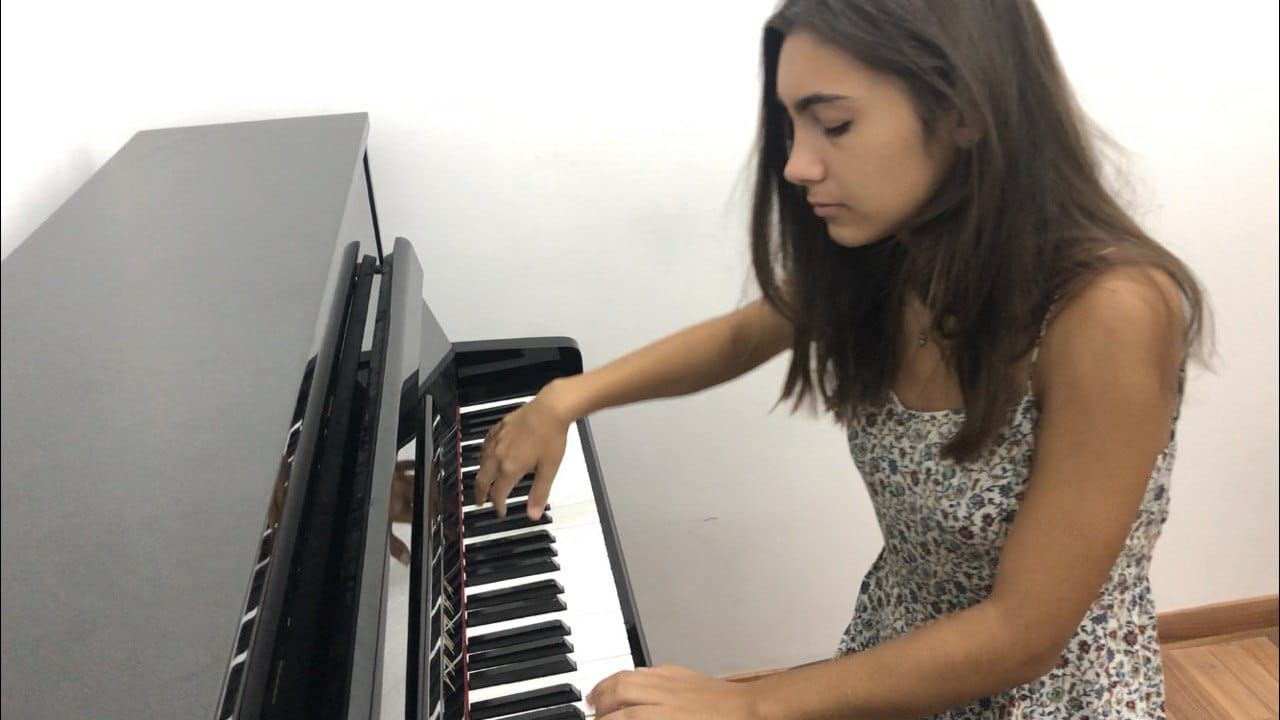 Lorena Bonnín: "'Prodigios' me ha hecho mejor cantante"