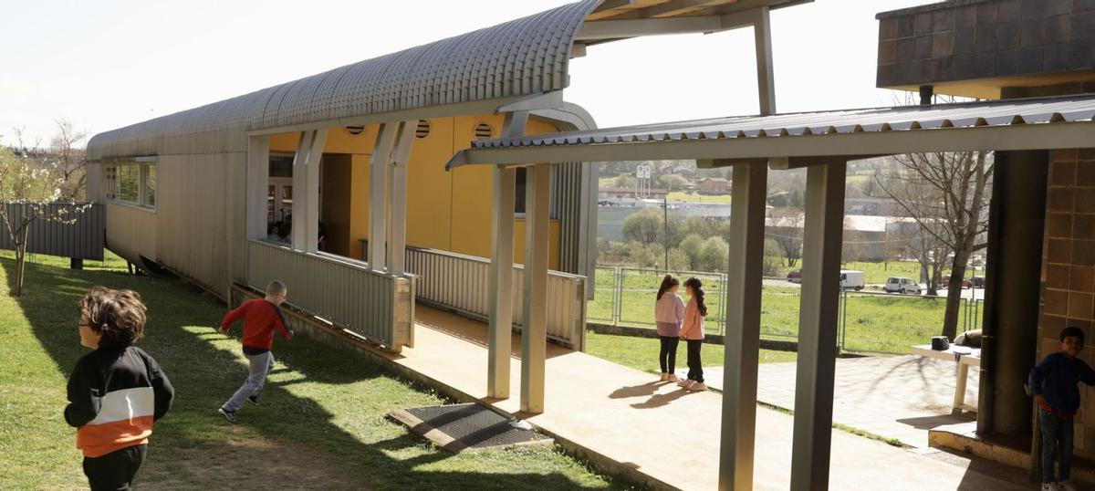 Un centro abierto al entorno y un comedor de premio