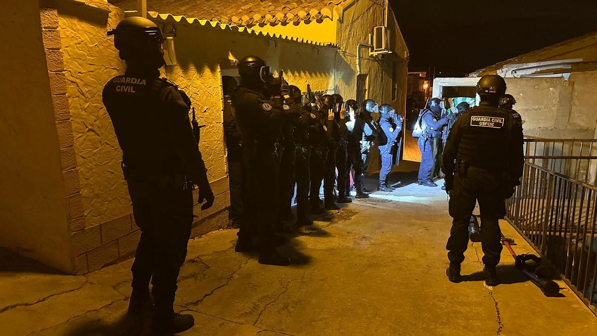 Operativo anti droga en Mula