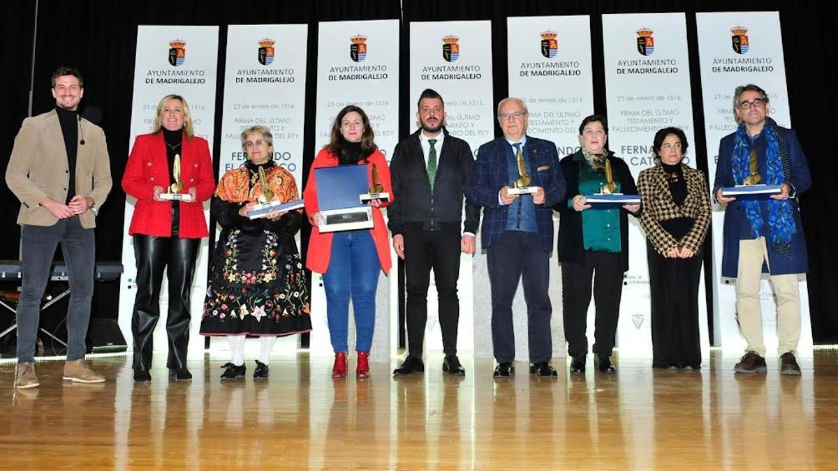 Los premiados, ayer, en Madrigalejo.