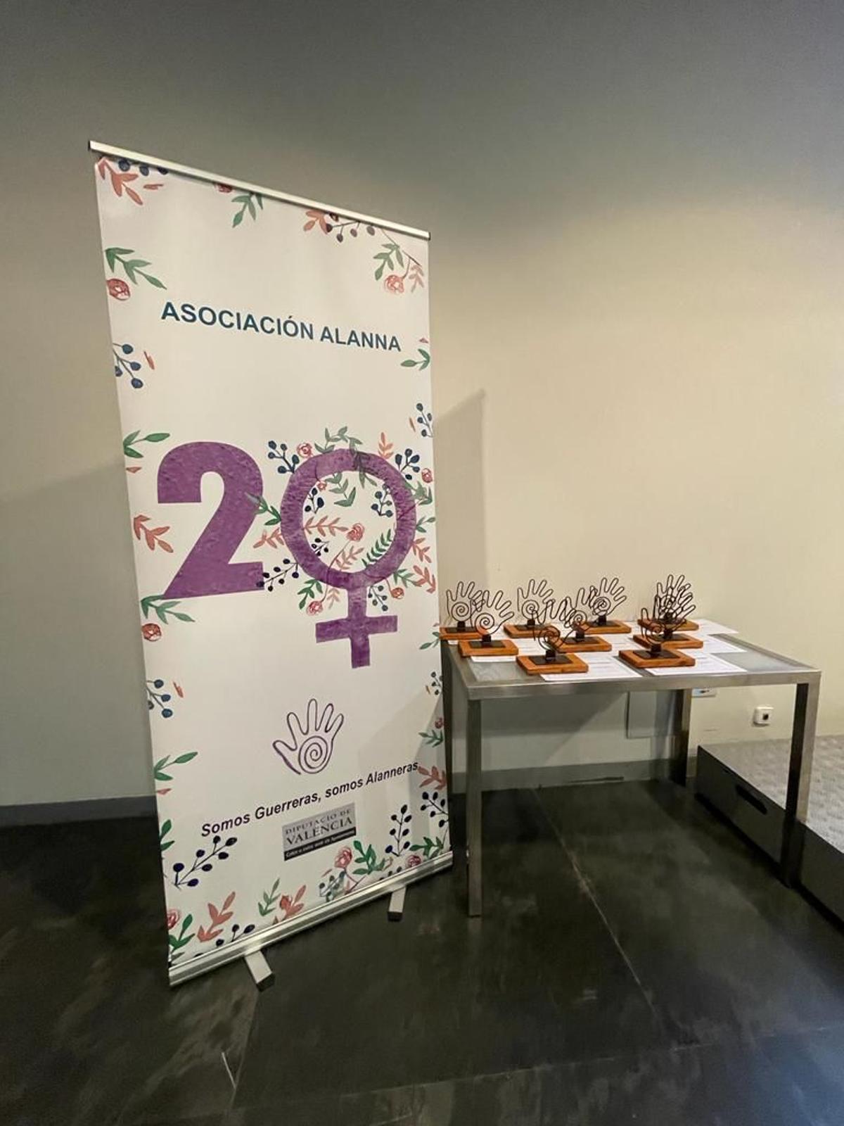 Los premios emitidos por la asociación Alanna