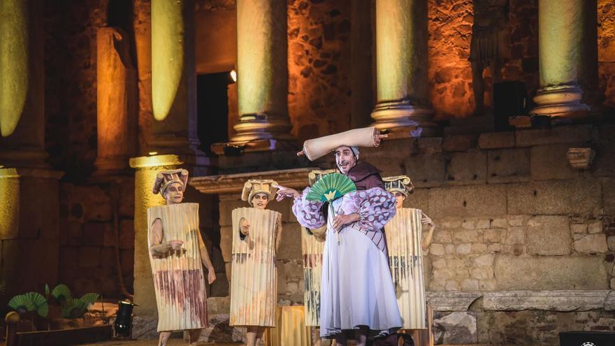 El Teatro Romano de Mérida se abona a las risas con la obra ‘La aparición de Menandro’