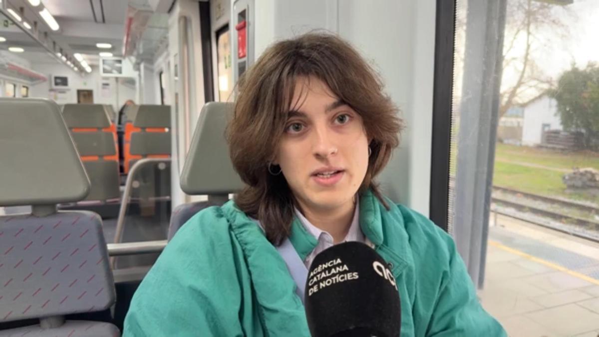 VÍDEO | L'odissea d'una usuària de Rodalies a la línia Maçanet-Blanes