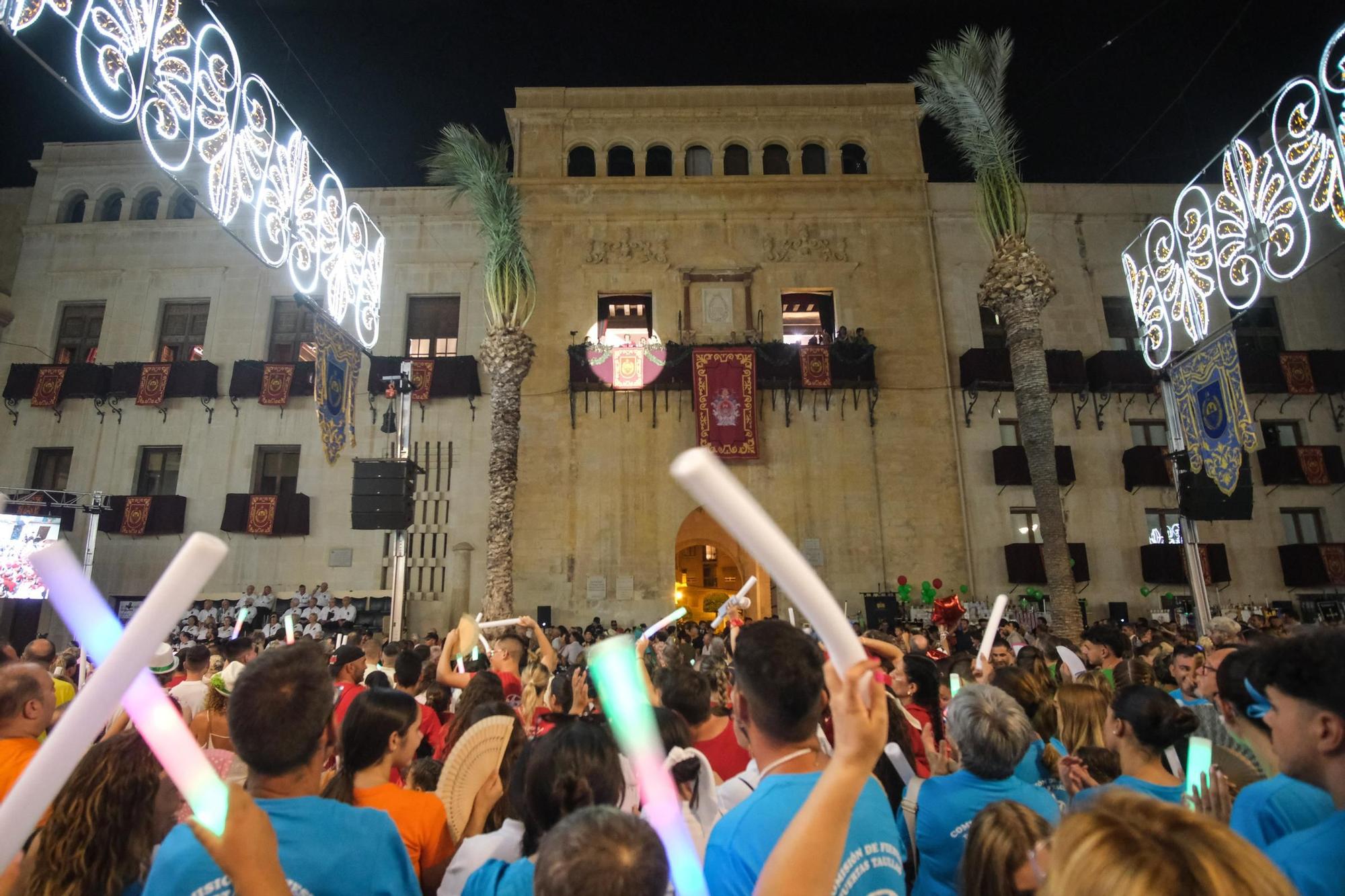 Así ha sido el acto del pregón de las Fiestas de Elche