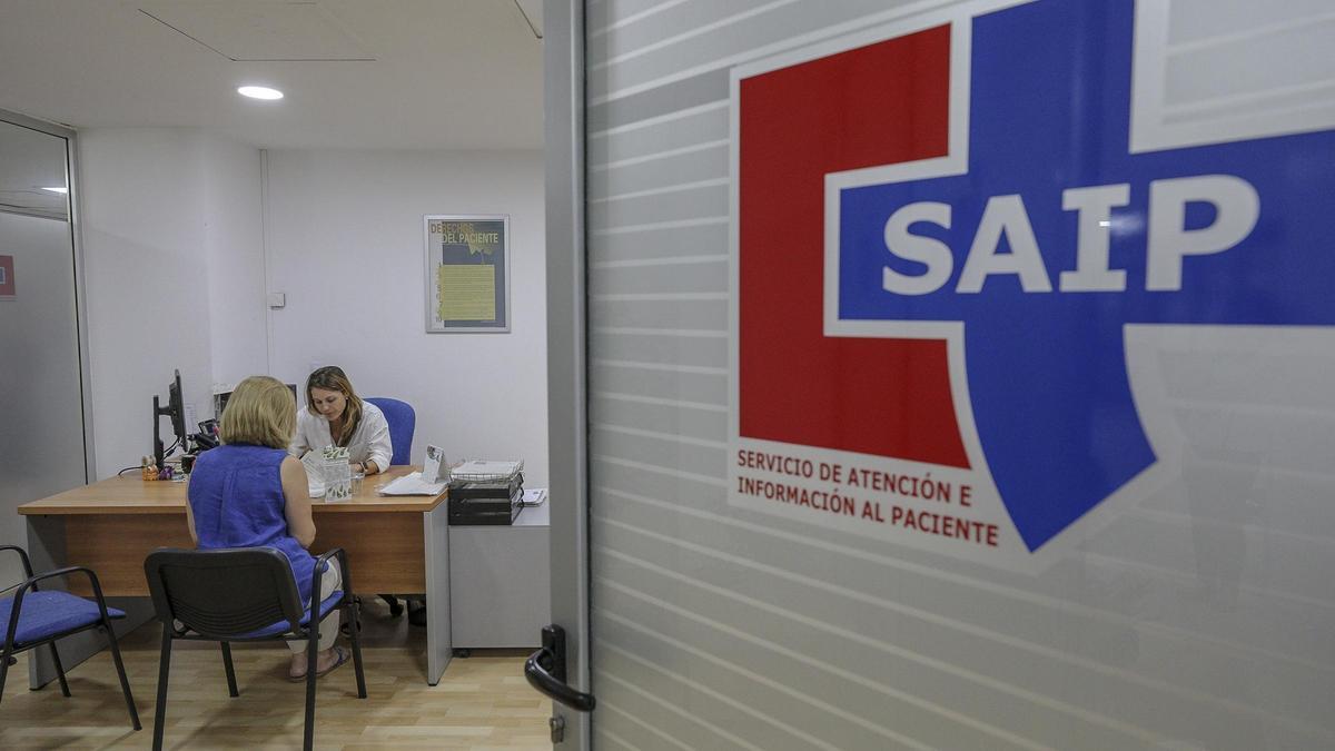 Los enfermeros defienden su liderazgo en los servicios de atención al paciente