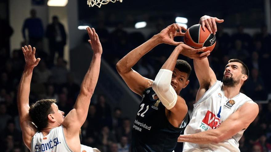 El Madrid se asfixia en la defensa del Buducnost (73-60)