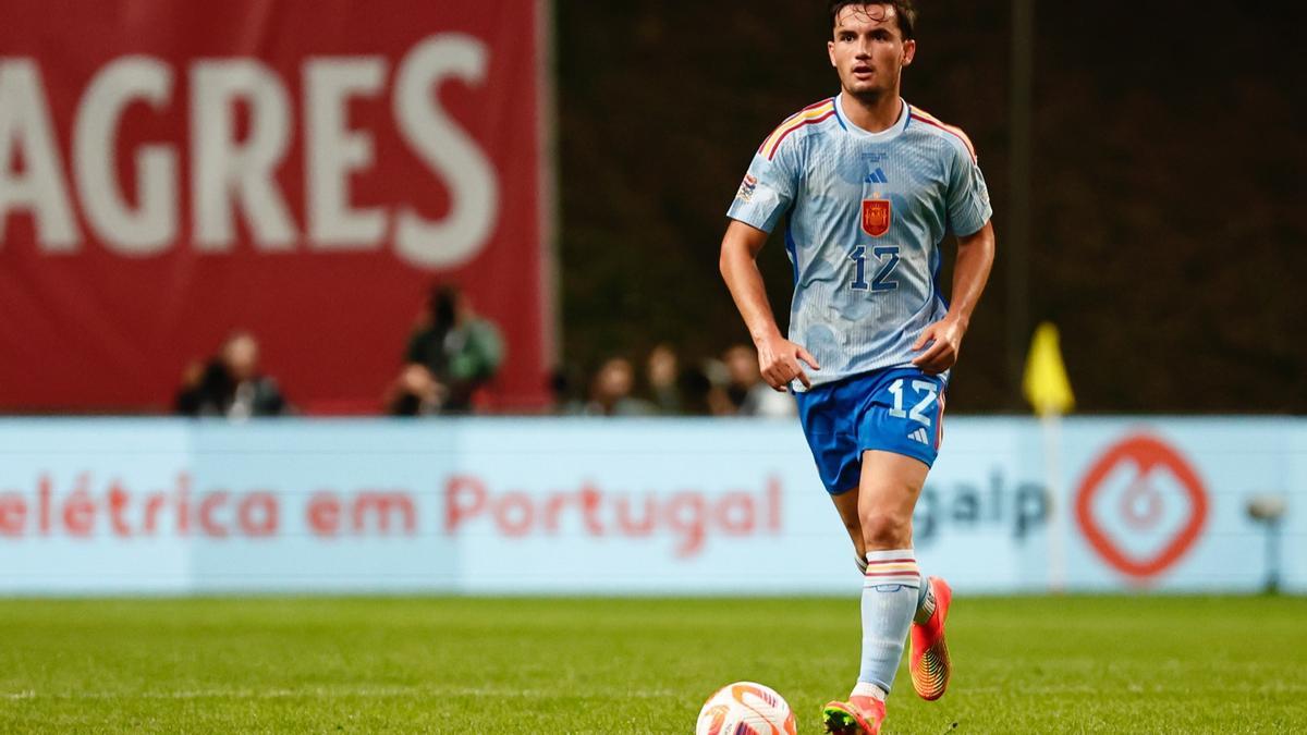 Guillamón durante el Portugal - España de la UEFA Nations League