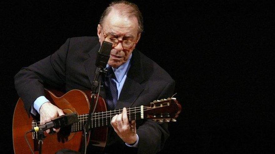 Muere Joao Gilberto, uno de los padres de la bossa nova