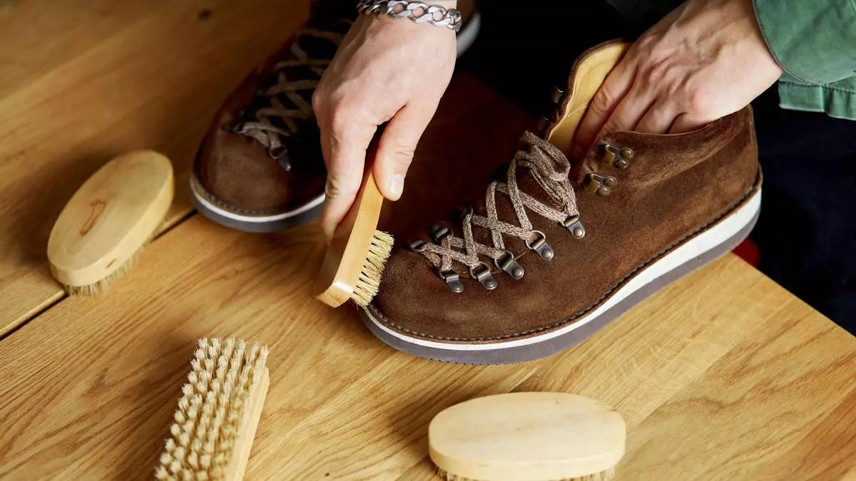 ¿Se te han quedado pequeños tus zapatos? Este es el truco casero para que te vengan bien