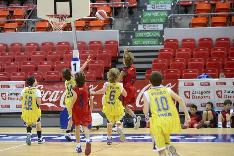 DÍA DEL MINIBASKET. Partidos de las 9:45 horas