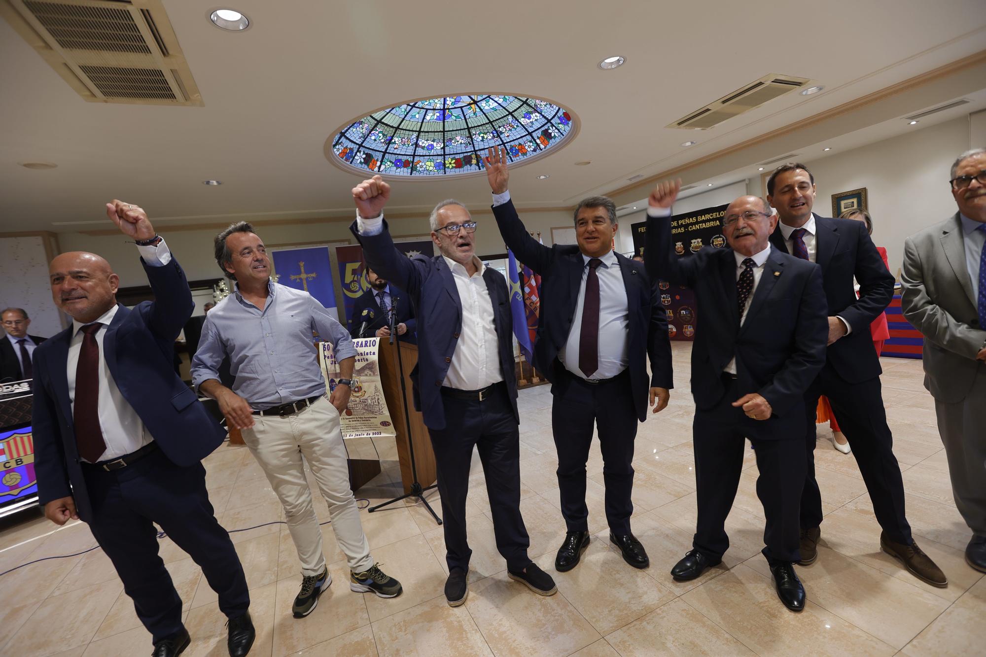 EN IMÁGENES: Joan Laporta celebra el 50 aniversario de la Peña Barcelonista Julio Alberto en Mieres