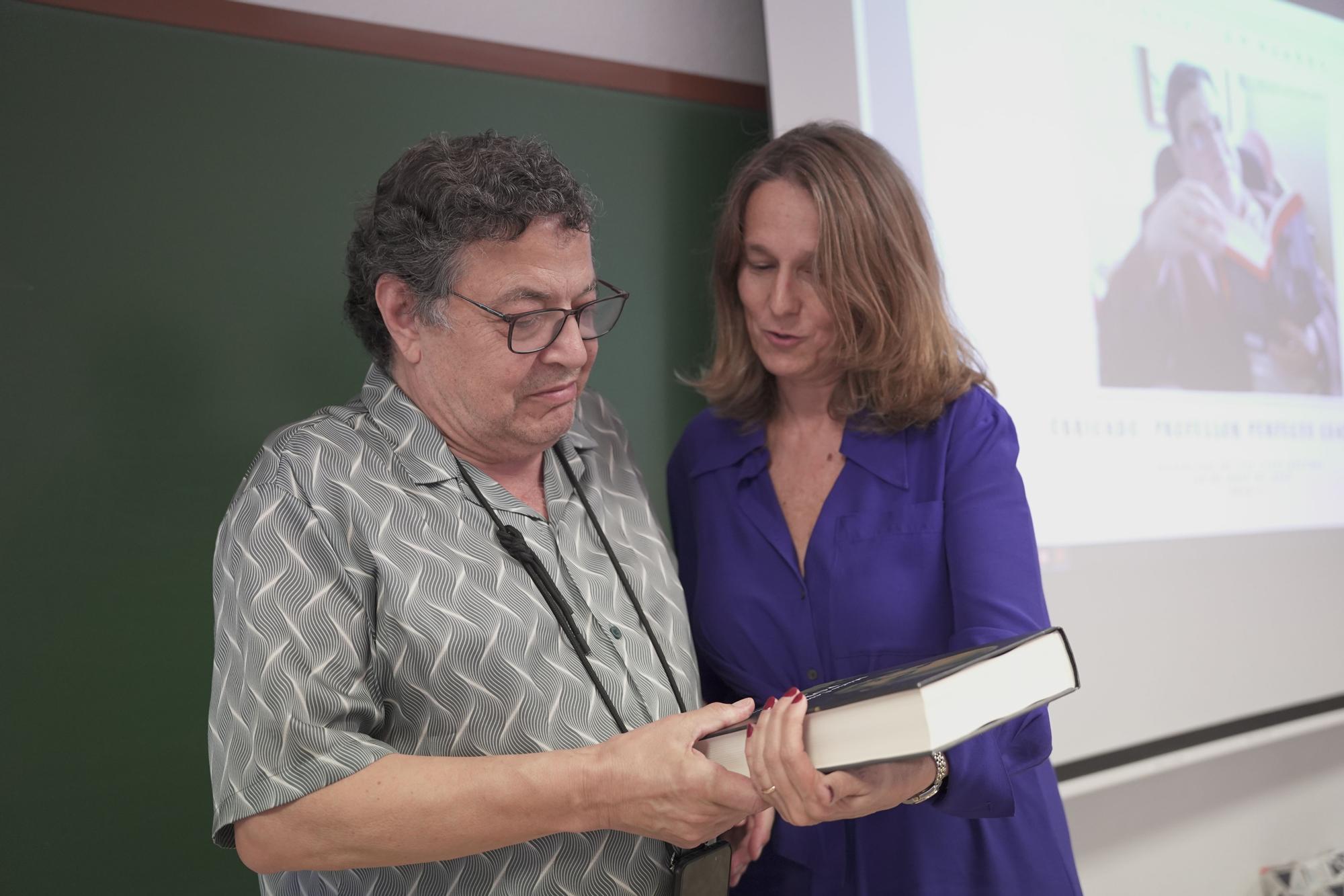 Así ha sido la última clase de Perfecto Cuadrado en la UIB: "Id por la vida con los ojos abiertos"