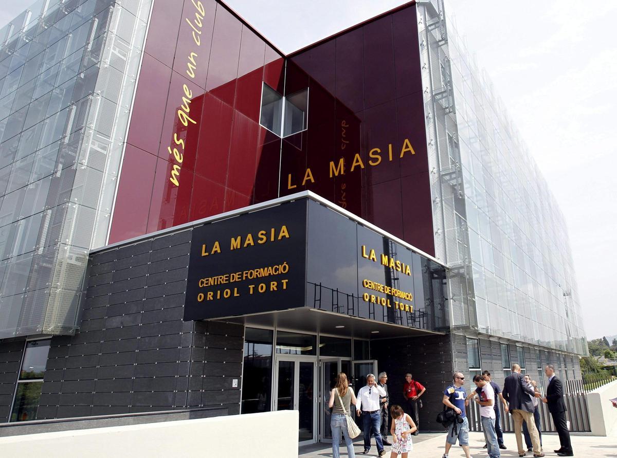 Fachada de La Masia