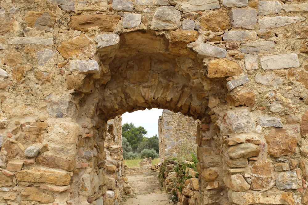 Restauració monestir Santa Maria del Roure