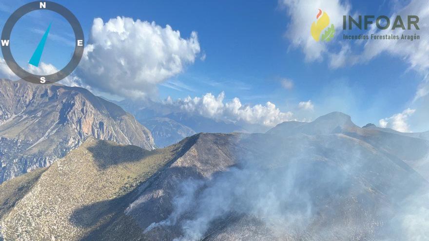 El incendio de Laspuña ya ha arrasado 125 hectáreas