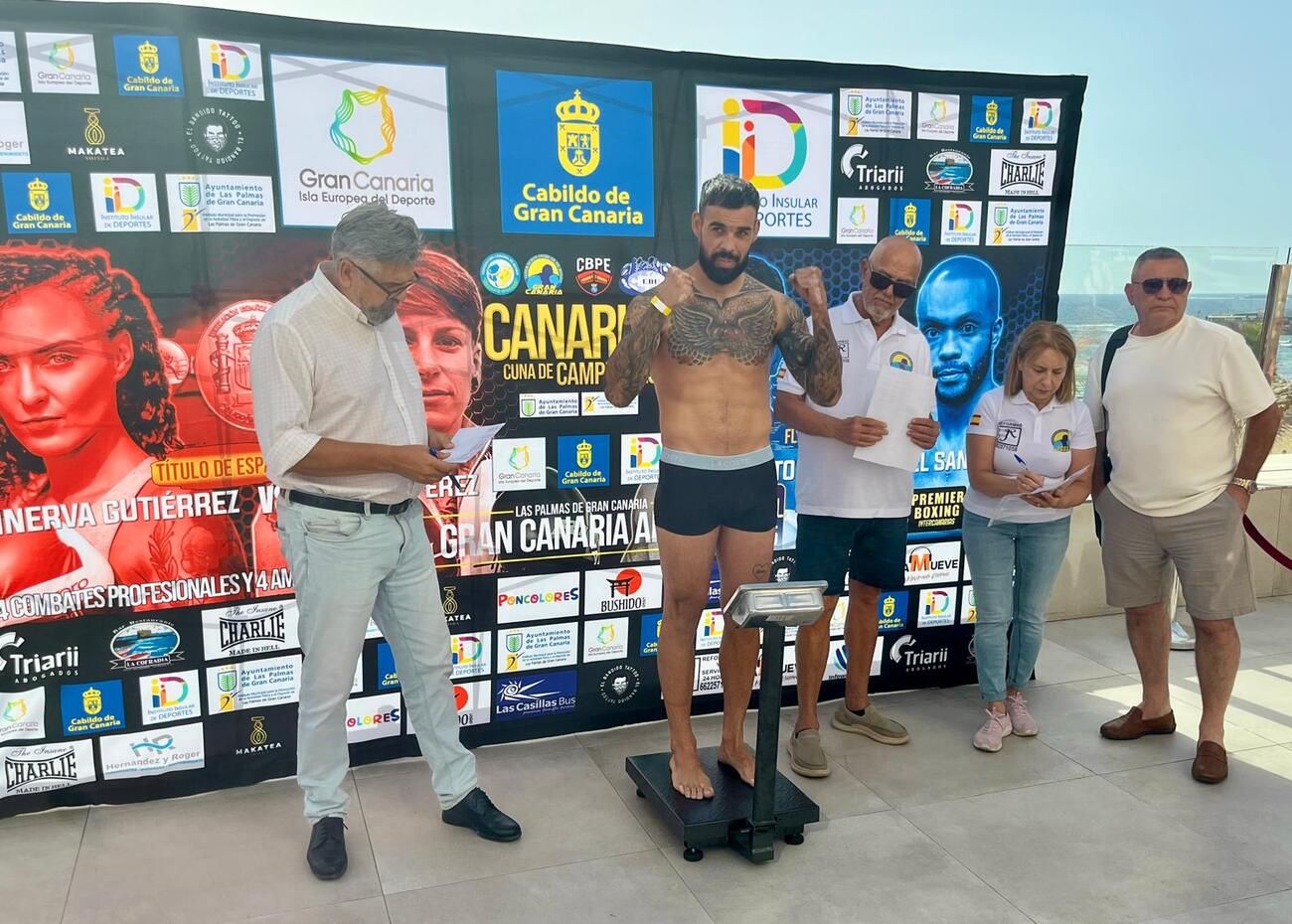 Pesaje de púgiles para la velada de boxeo 'Canarias, Cuna de Campeones'