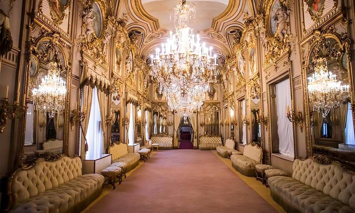 El desconocido Palacio Fernán Núñez en Madrid.