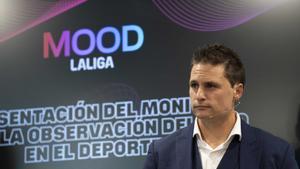 Archivo - El director general ejecutivo de LaLiga, Óscar Mayo, en la presentación de MOOD, un sistema de monitorización del odio en redes.