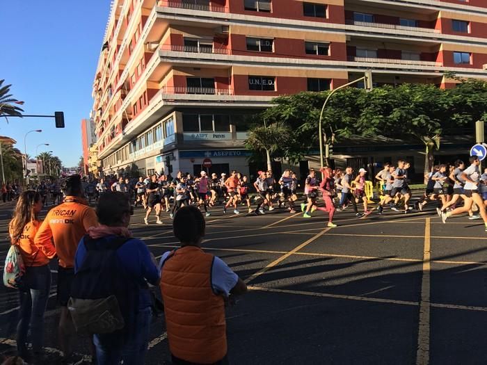 La salida de la HPS San Silvestre desde León y Cas