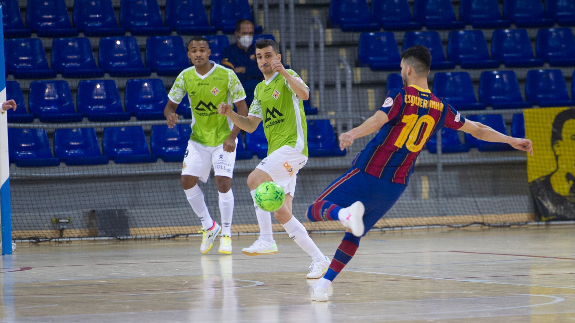 El Palma Futsal pierde en su visita al Palau Blaugrana