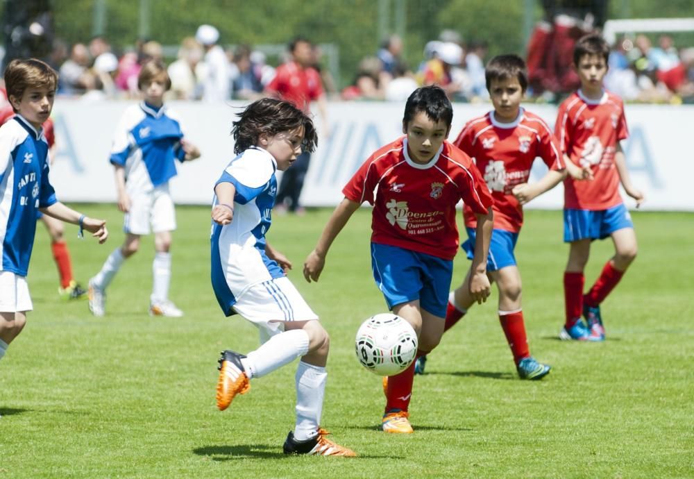 3.000 pequeños futbolistas en Abegondo