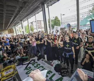 La dimisión en bloque de un centenar de directores colapsa la educación asturiana