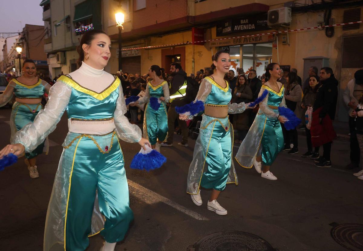 Búscate en la Cabalgata de las Fallas de Malva-rosa-Cabanyal-Beteró Búscate en la Cabalgata de las Fallas de Malva-rosa-Cabanyal-Beteró