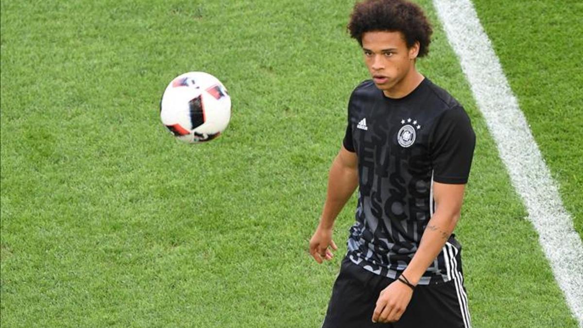 Sané todavía no se ha estrenado con el Manchester City