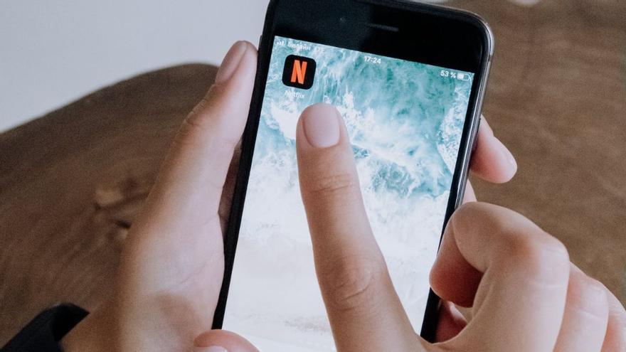 Netflix alerta: así es la estafa por SMS que puede llegar a tu móvil aprovechando el fin de las cuentas compartidas