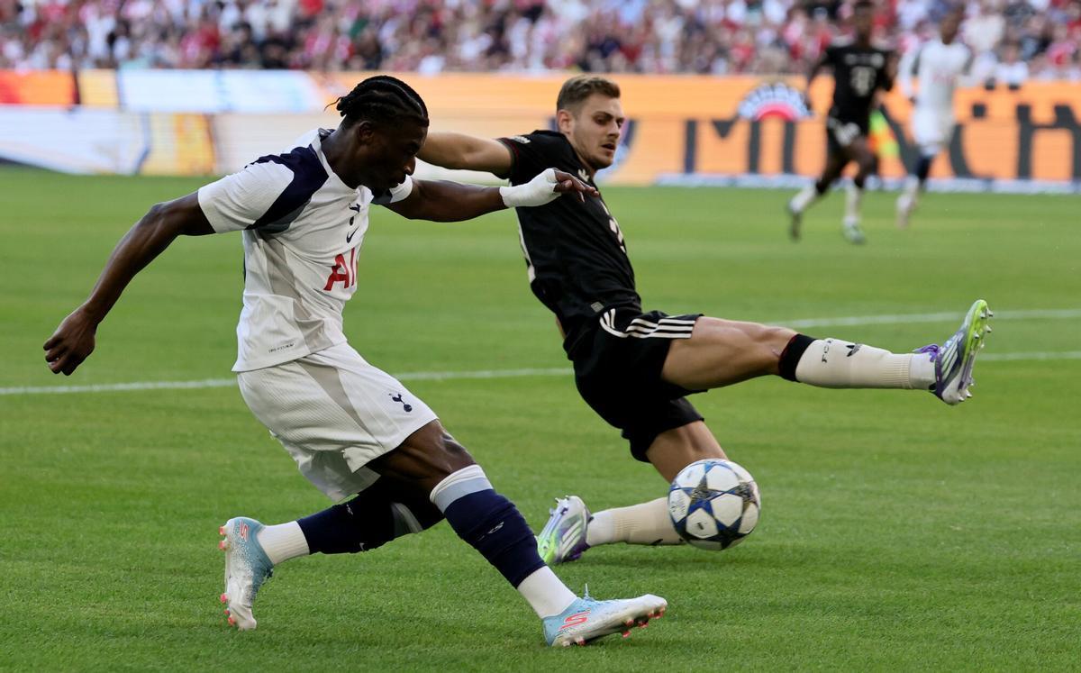 Mohammed Kudus, durante un partido con el Tottenham ante el Bayern Múnich