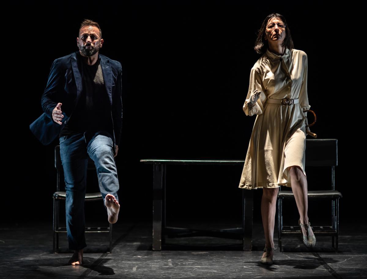 "Pas de Deux", con Chevi Muraday y Miss Beige