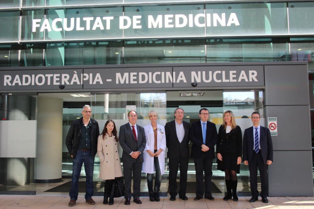 Visita a la sala de disección de la Facultad de Medicina de la UIB