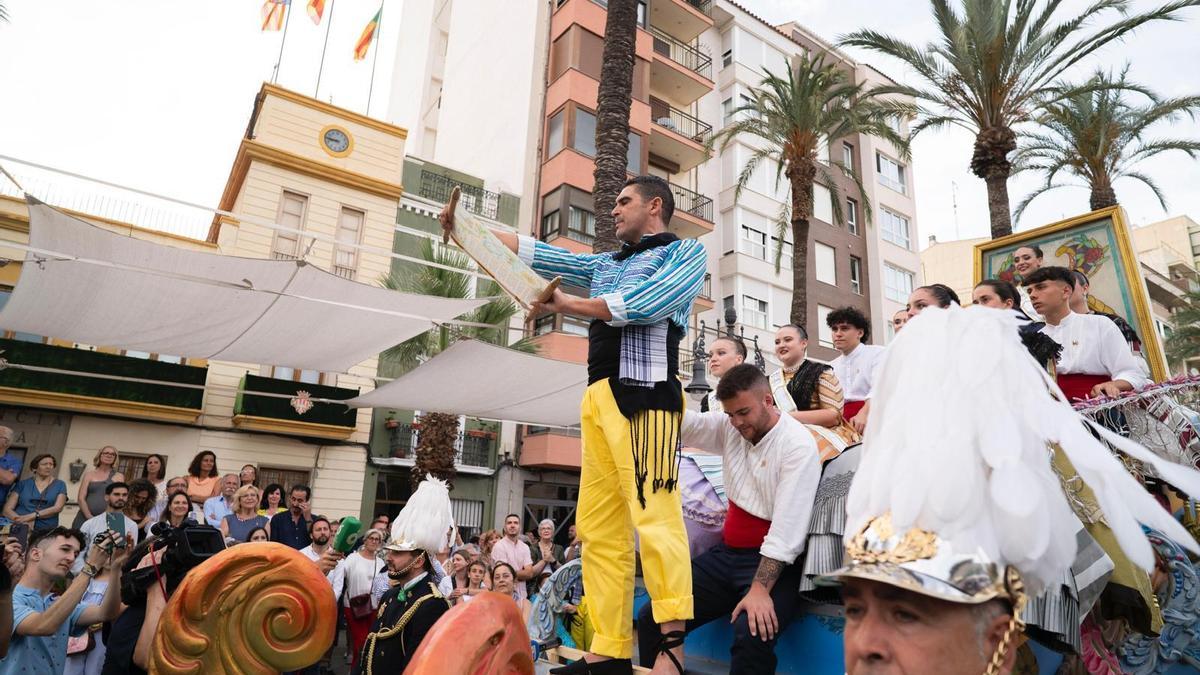 Uno de los actos que ha llenado de fiesta las calles del Grau de Castelló durante estos días.