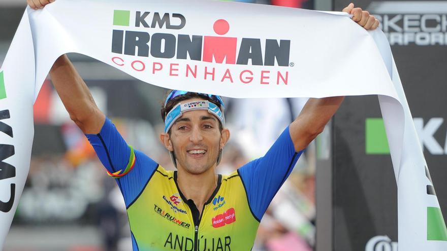 Pedro José Andújar: «El reto de hacer un Ironman ha degenerado mucho por el postureo en las redes»