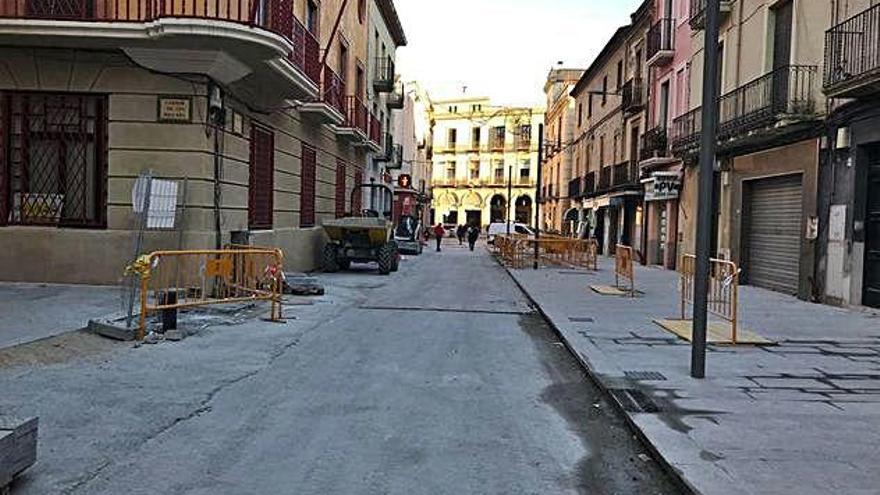 Les obres de reurbanització del carrer Ample han d&#039;acabar a finals d&#039;aquest mes.