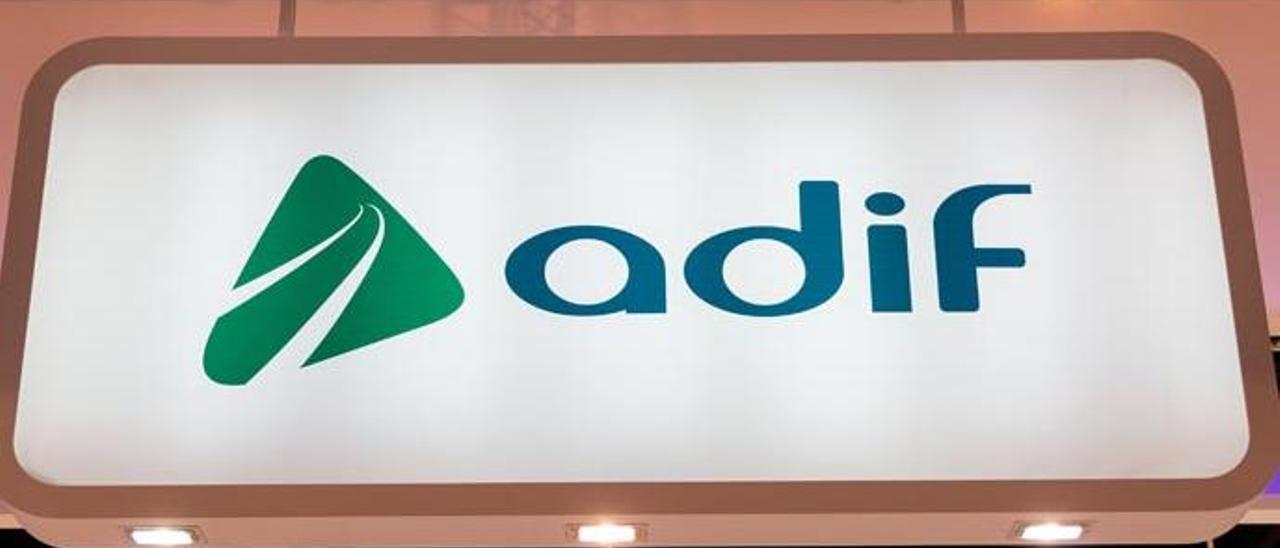 Logo de Adif.