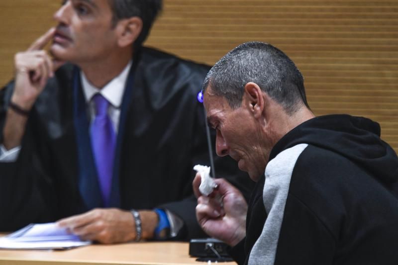 04-11-19 LAS PALMAS DE GRAN CANARIA. CIUDAD DE LA JUSTICIA. LAS PALMAS DE GRAN CANARIA. Juicio contra un hombre que mató a su sobrino en Puerto del Rosario.   Fotos: Juan Castro.  | 04/11/2019 | Fotógrafo: Juan Carlos Castro